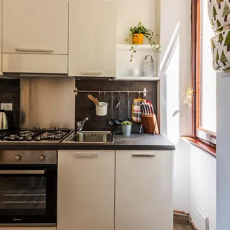 Altido Great View - 2 Bedroom Apt With Garden
