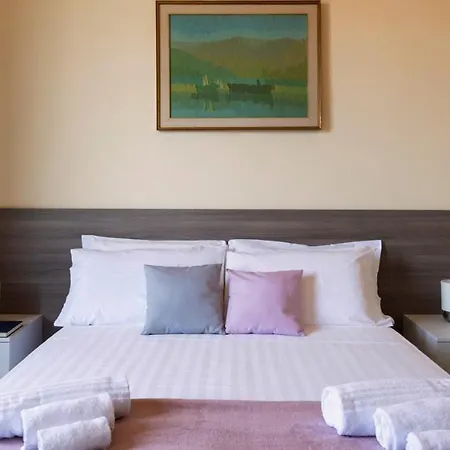 Altido Great View - 2 Bedroom Apt With Garden