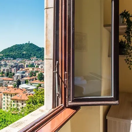 Altido Great View - 2 Bedroom Apt With Garden Como